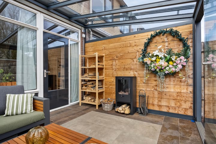 Foto 32 van Helmondstraat 50