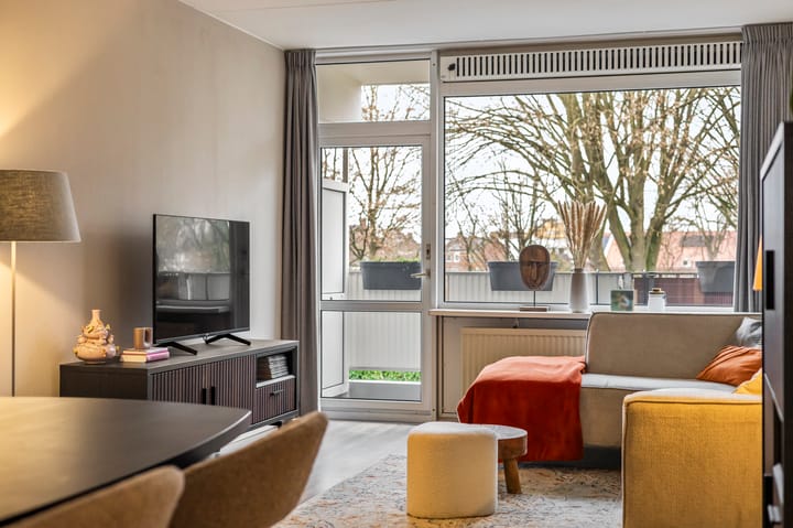 Foto 15 van Narcissenstraat 198