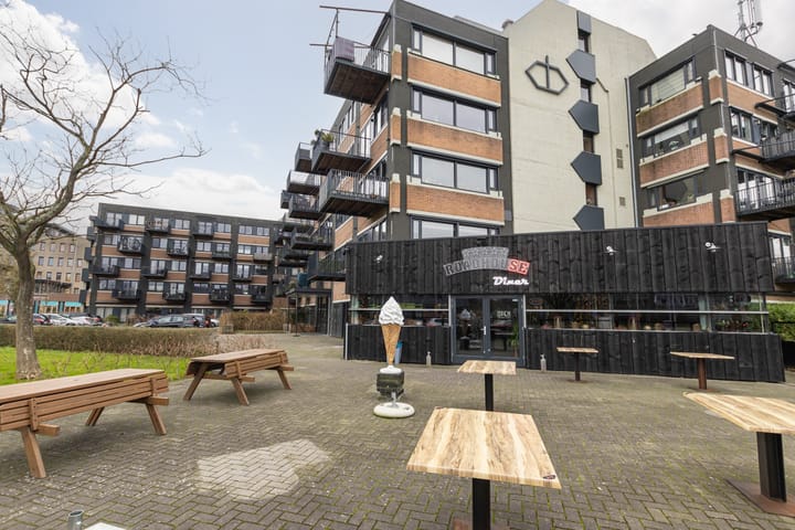 Foto 32 van Zandsteen 104