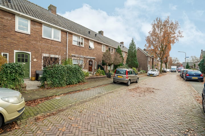 View photo 4 of Sikkelstraat 34