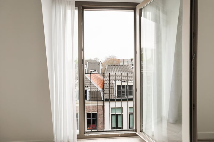 View photo 12 of Groenestraat 64