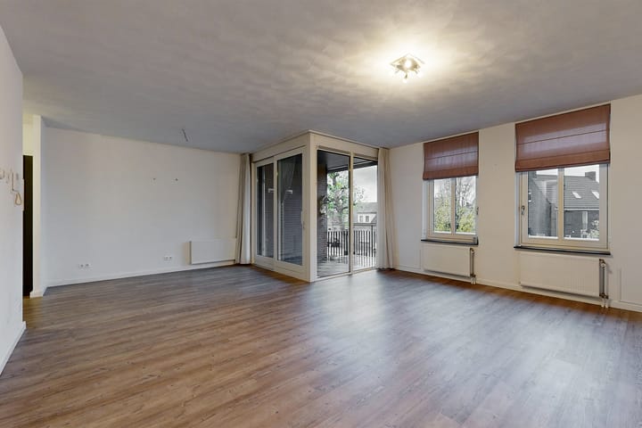 Foto 9 van Wapenplaats 36