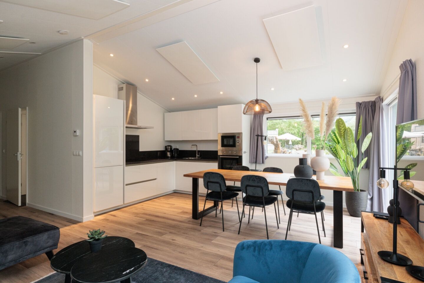 Foto 12 van Oude Benderseweg 11-520