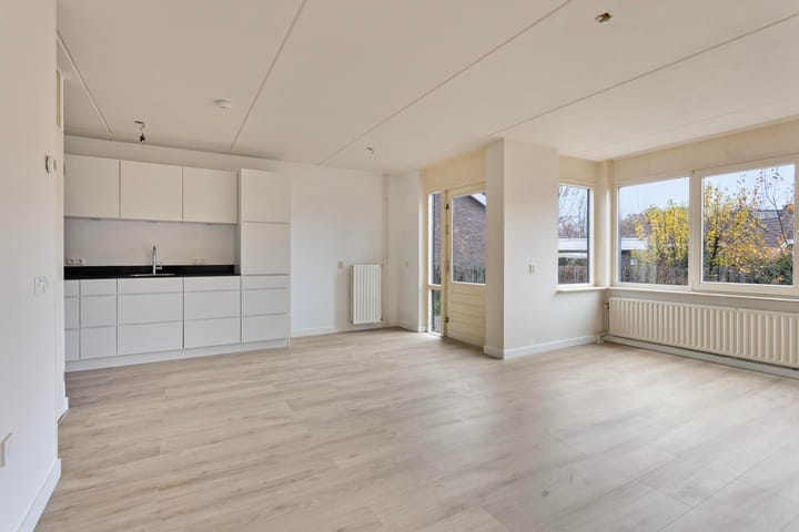 Foto 2 van Hazelaar 44