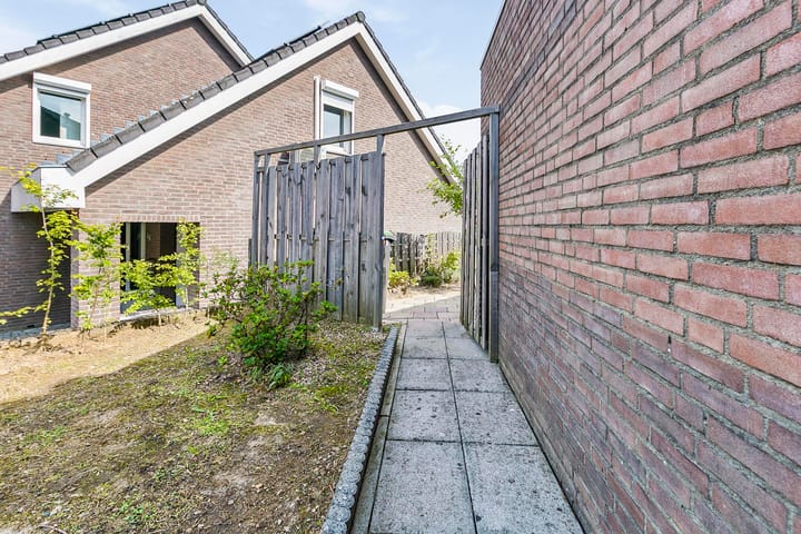 Foto 30 van Hazelaar 44