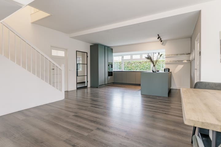 Foto 12 van Nieuw-Loosdrechtsedijk 60