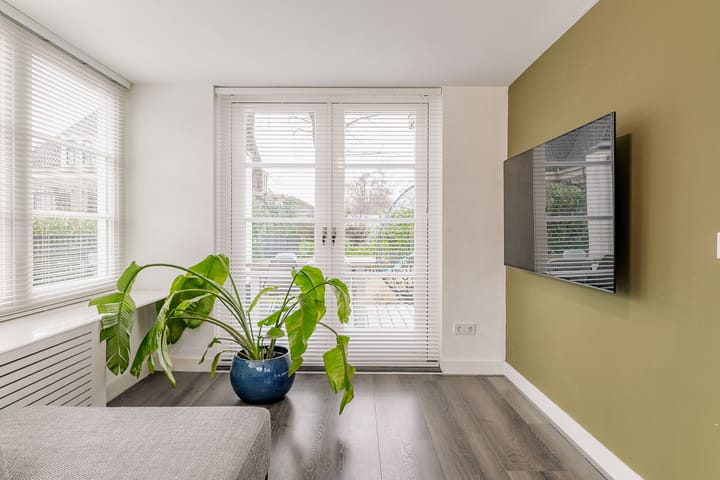 Foto 14 van Nieuw-Loosdrechtsedijk 60