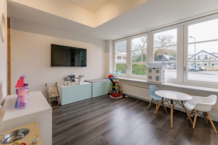 Foto 29 van Nieuw-Loosdrechtsedijk 60