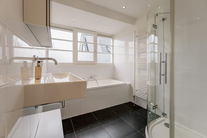 Foto 36 van Nieuw-Loosdrechtsedijk 60