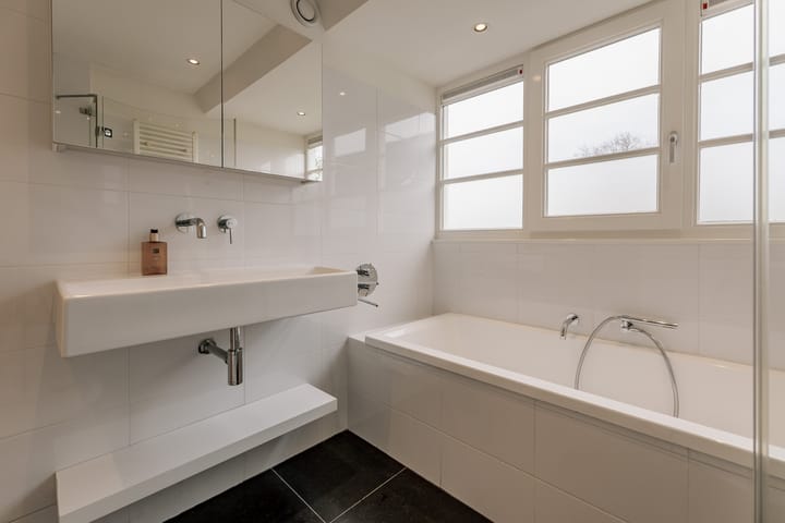 Foto 37 van Nieuw-Loosdrechtsedijk 60