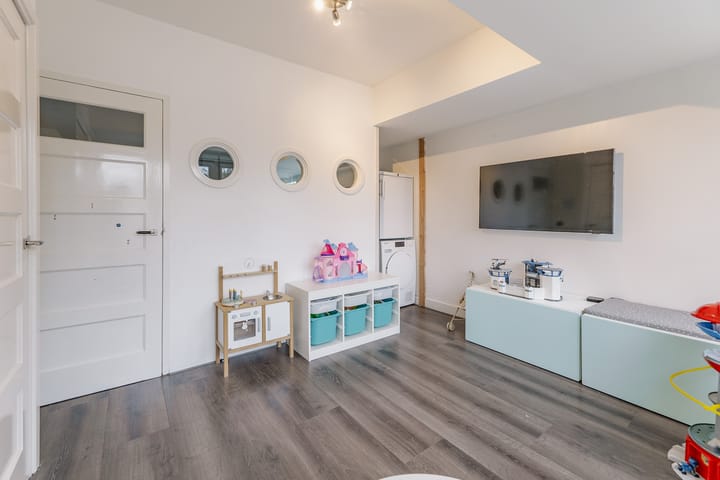 Foto 31 van Nieuw-Loosdrechtsedijk 60