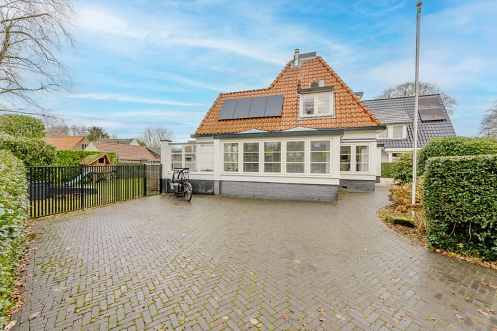 Foto 49 van Nieuw-Loosdrechtsedijk 60