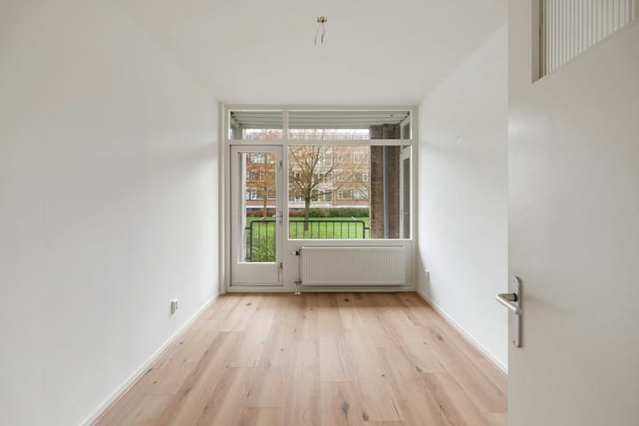 Foto 8 van Plotinusstraat 19