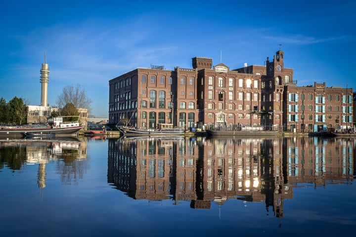 Bekijk foto 1 van Veerdijk 43-M