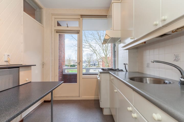 Foto 9 van Van Beethovenstraat 123