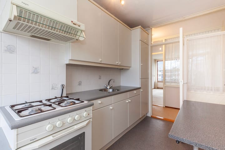 Foto 10 van Van Beethovenstraat 123