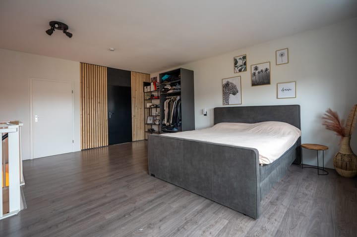 Foto 28 van Meezenbroekstraat 21