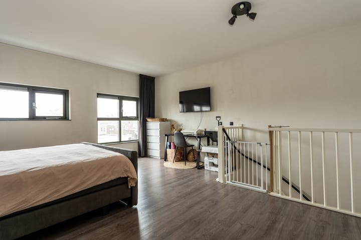 Foto 30 van Meezenbroekstraat 21