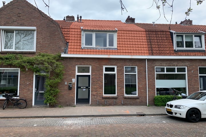 De Ruyterstraat 12 A