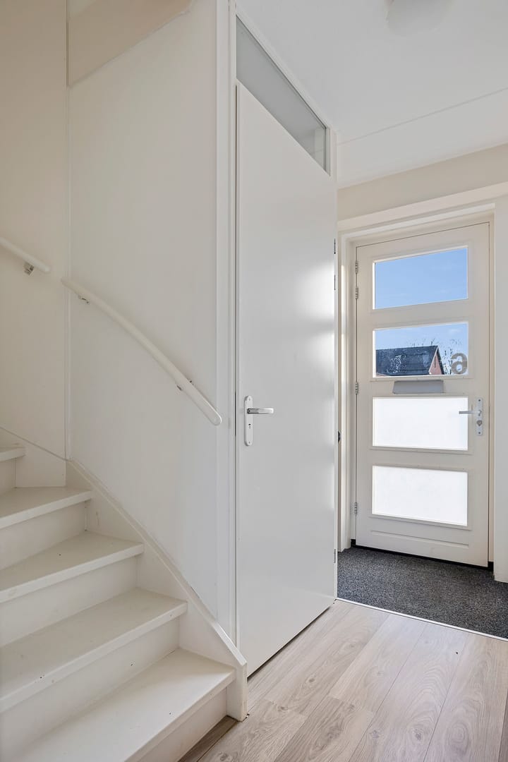 Foto 12 van Hondsrooswal 6