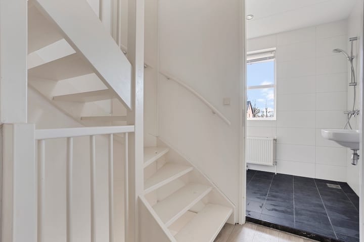 Foto 13 van Hondsrooswal 6