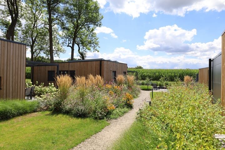 Photo 11 of Vosseveldseweg 8