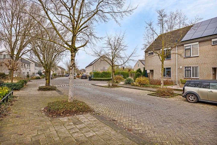 Foto 24 van A.B. van Lieshoutlaan 73