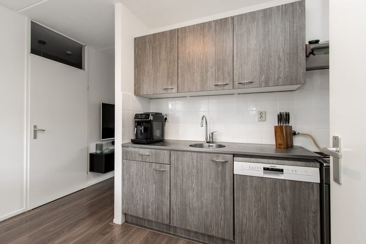 Foto 19 van Dokter van Wieringenstraat 3