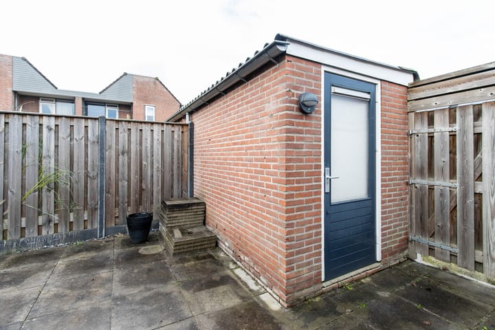 Foto 48 van Dokter van Wieringenstraat 3