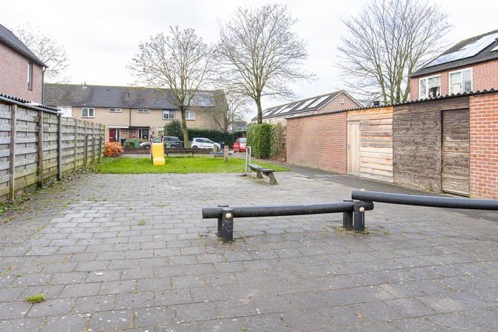 Foto 52 van Dokter van Wieringenstraat 3