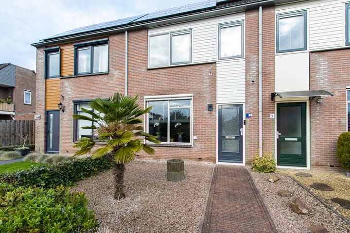 Foto 56 van Dokter van Wieringenstraat 3