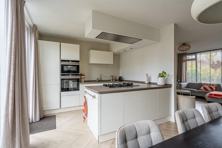 Foto 13 van Spechtstraat 112