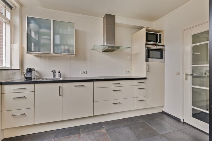 Foto 9 van Eligiusstraat 67