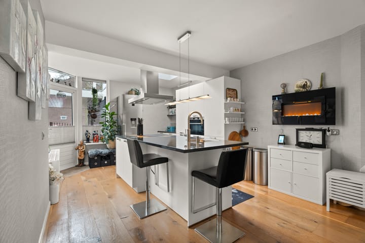 Foto 11 van Naaldwijkstraat 7