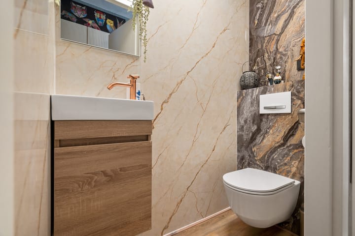 Foto 15 van Naaldwijkstraat 7