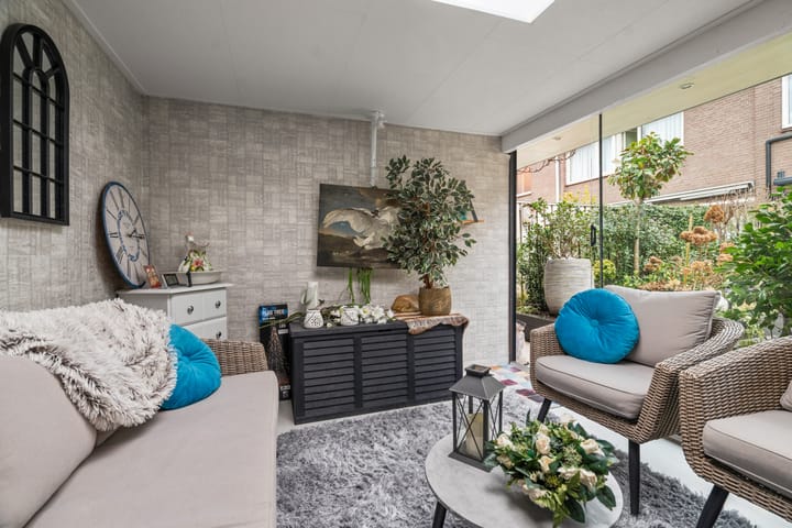 Foto 32 van Naaldwijkstraat 7