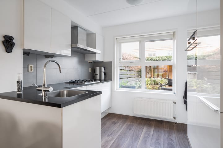 Foto 11 van Surinamesingel 16