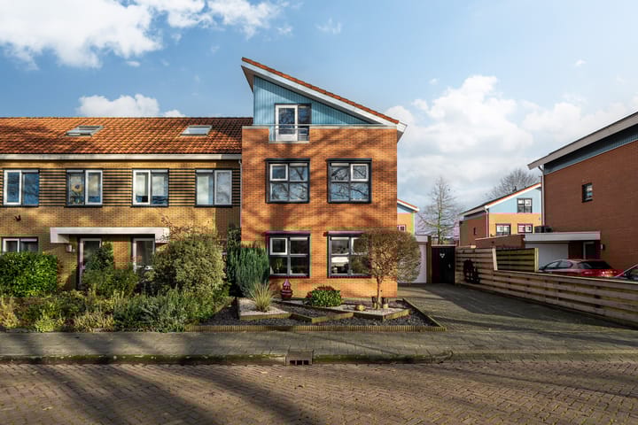 Foto 44 van Surinamesingel 16