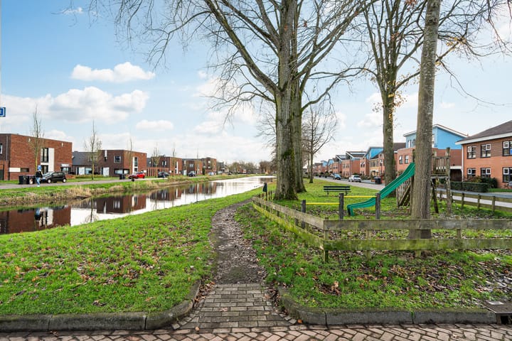 Foto 46 van Surinamesingel 16