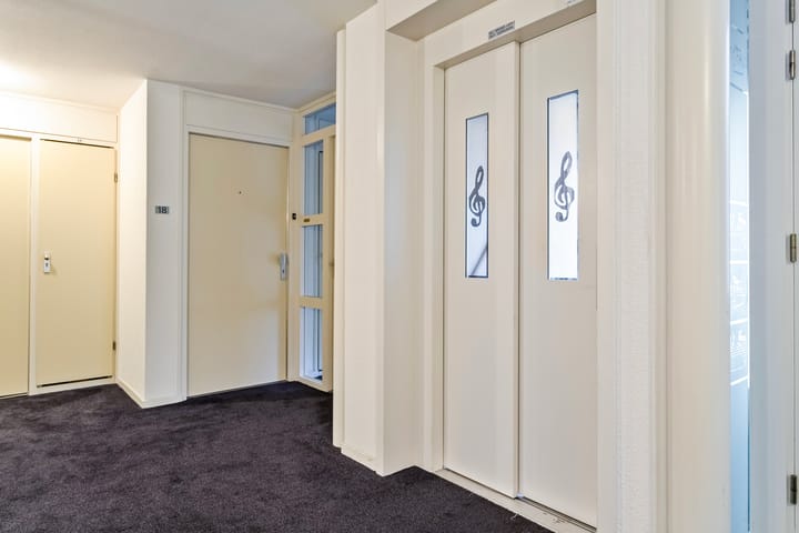 Foto 7 van Florastate 15