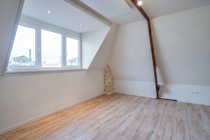 Foto 12 van Marktstraat 12-B