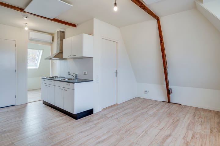 Foto 15 van Marktstraat 12-B