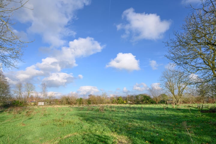 View photo 3 of Eerbeekseweg 77