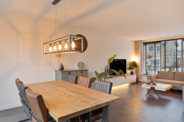 Foto 13 van Nassaustraat 18