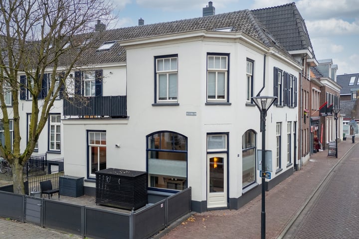 Bekijk foto 1 van Kerkstraat 10-A