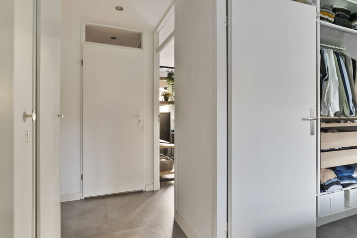 Foto 13 van Bark 104