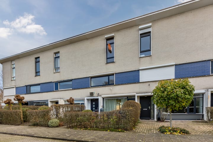 Foto 1 van Kleine Vos 4