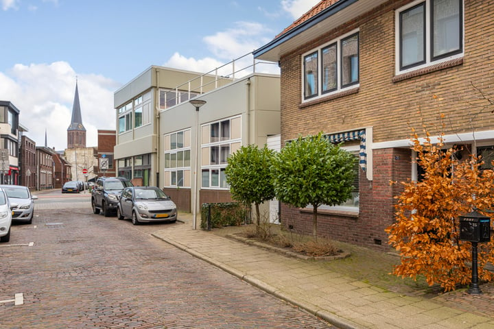 Bekijk foto 31 van Brugstraat 23