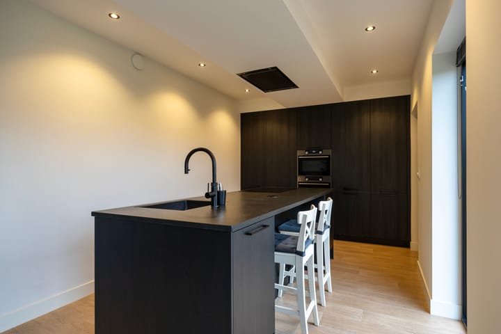 Photo 3 of 't Hooft 46