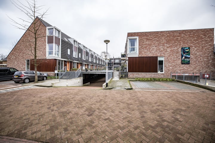 Bekijk foto 37 van Hof van Bissinghe 27